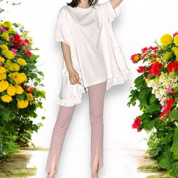 F. Modern White Tourmaline Oversized Stretch Knit Ruffle Top - Picture 9 of 16